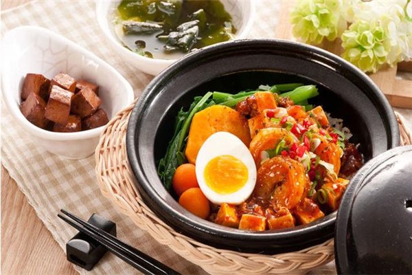 食韵佳煲仔饭加盟