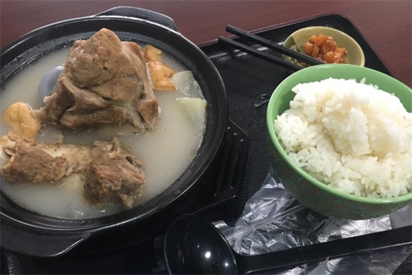 古墨仟佰味骨头饭加盟