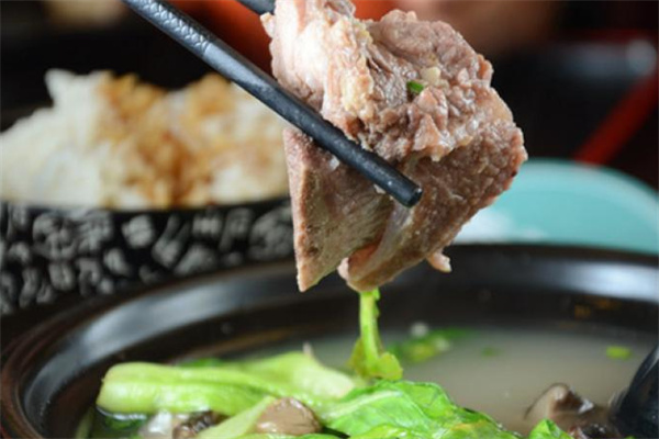 古墨仟佰味骨头饭