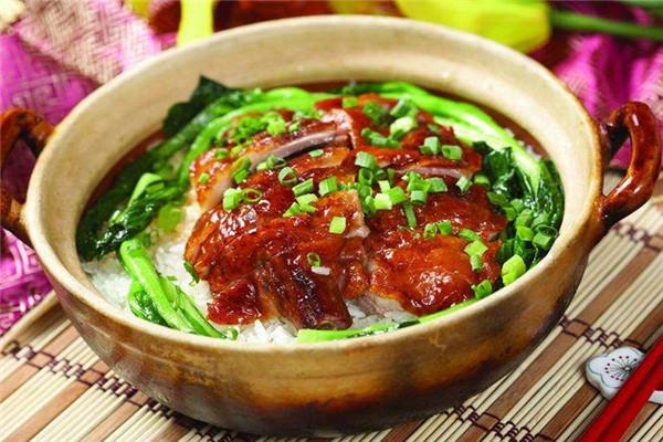 政宇煲仔饭加盟