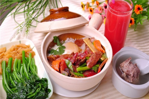 发记煲仔饭加盟