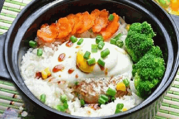 蒸好味煲仔饭加盟
