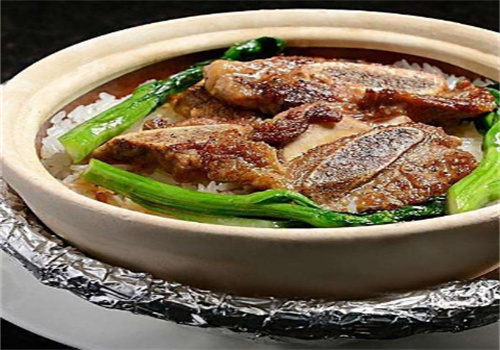 粤婆婆煲仔饭