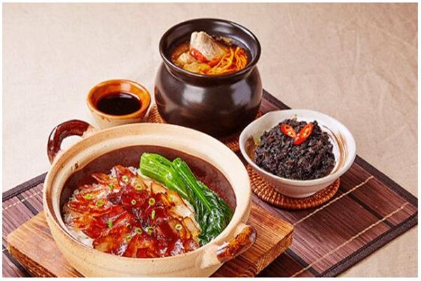 禾韵煲仔饭加盟