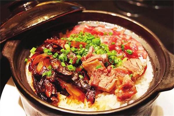 香乐门煲仔饭加盟