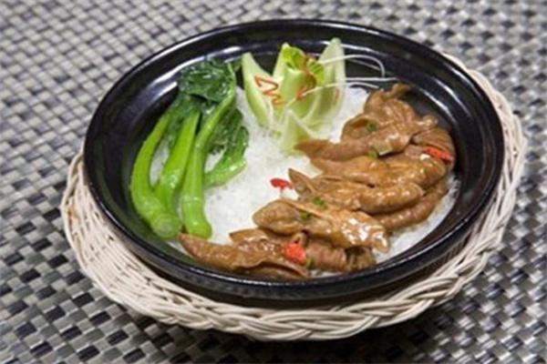 饭煲宝专业煲仔饭加盟