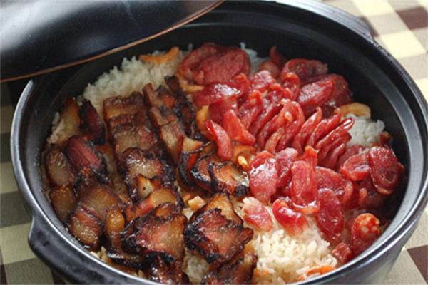 杨记煲仔饭