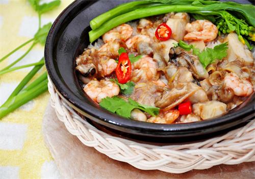 品胜煲仔饭