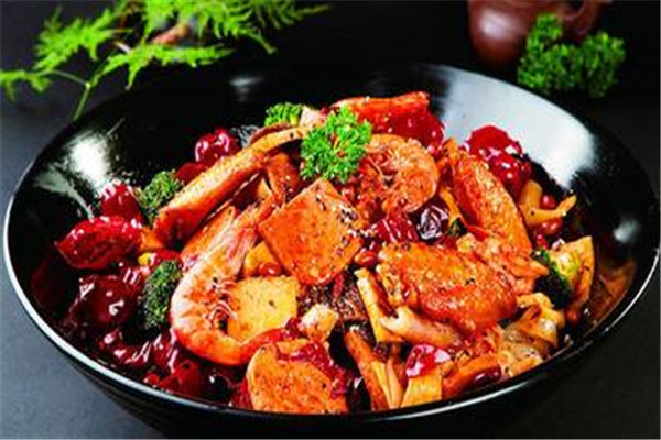 干锅麻辣烫