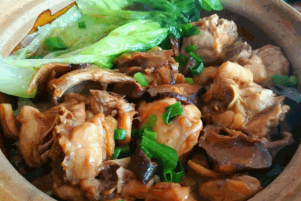龙归煲仔饭加盟