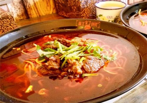 红灯照牛肉面