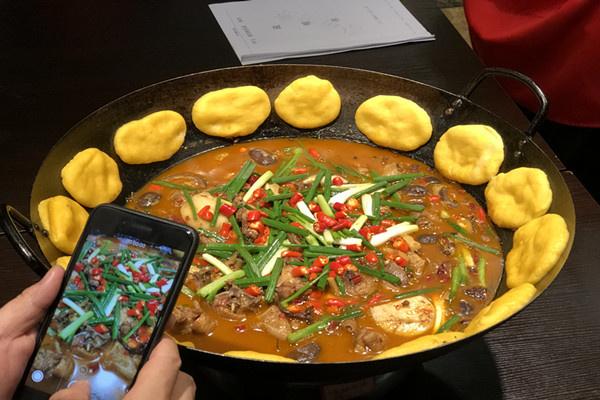 华飞柴火鸡加盟