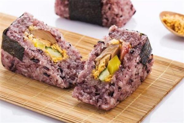 三角君饭团