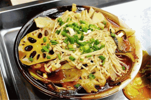 辣哆辣冒菜麻辣烫加盟