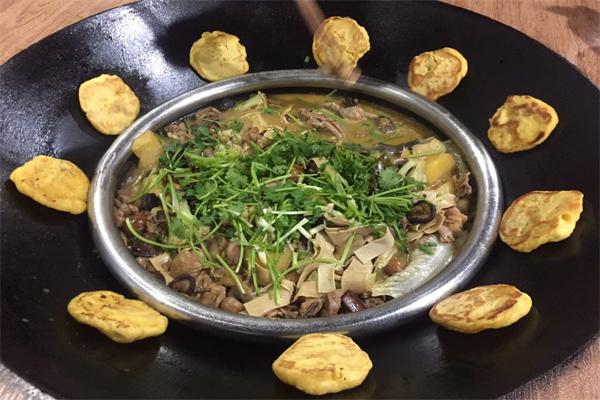 华飞柴火鸡加盟