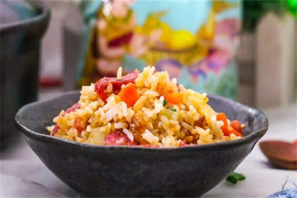 遇稻煲仔饭