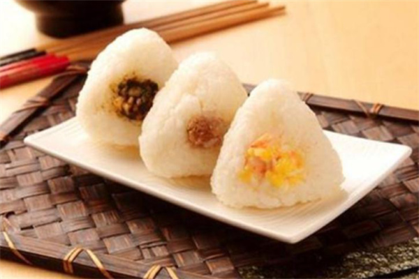 三角君饭团加盟