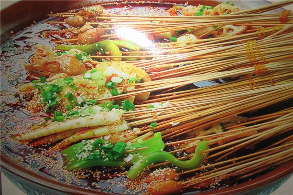 西航串串香加盟