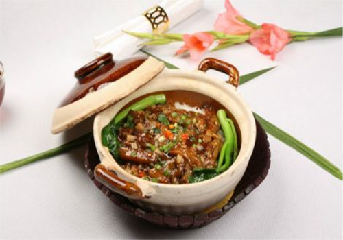 农家鲜米煲仔饭