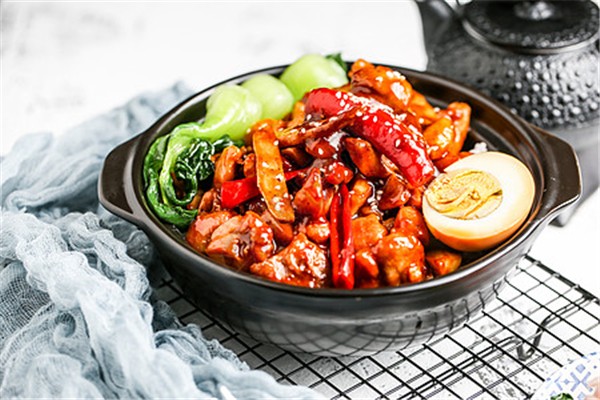 惠妮家煲仔饭加盟
