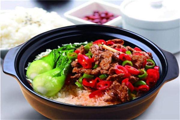 新港式煲仔饭加盟