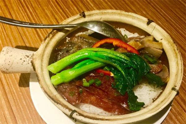 淇记煲仔饭加盟