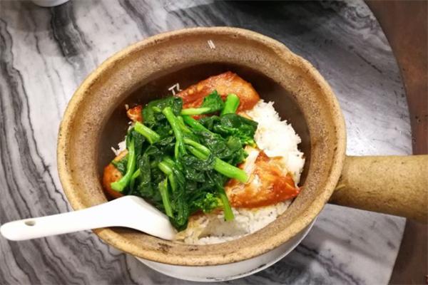 淇记煲仔饭加盟