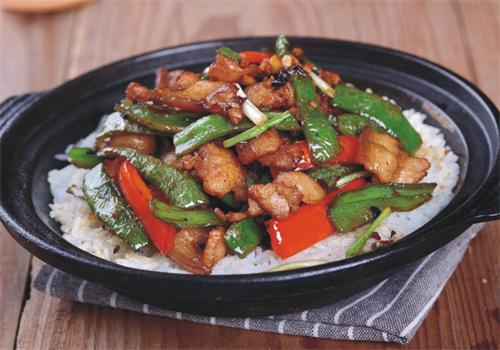 品爱煲仔饭