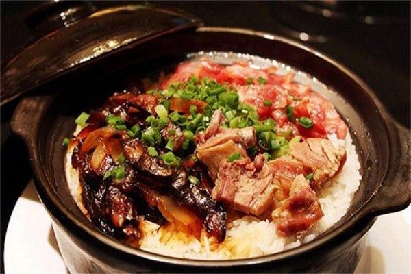 文心塘煲仔饭加盟