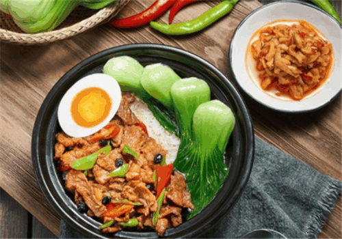 孖记煲仔饭加盟