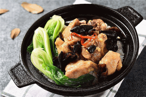 驰名煲仔饭加盟