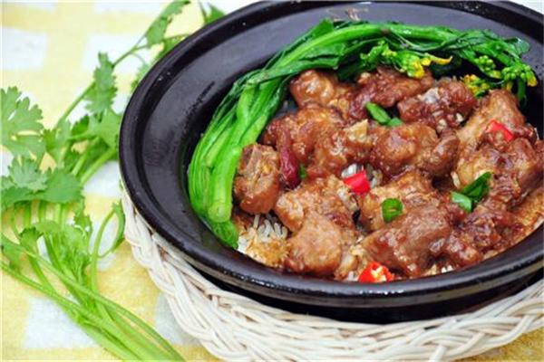 煲香传奇煲仔饭加盟