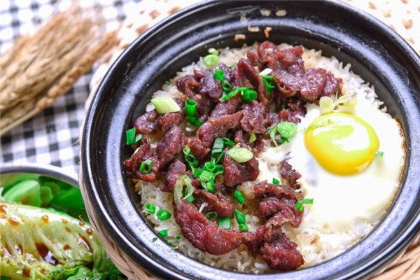 好记煲仔饭加盟