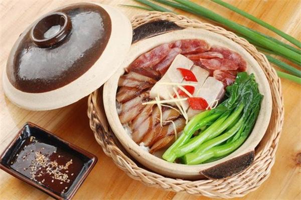 与你湘约煲仔饭