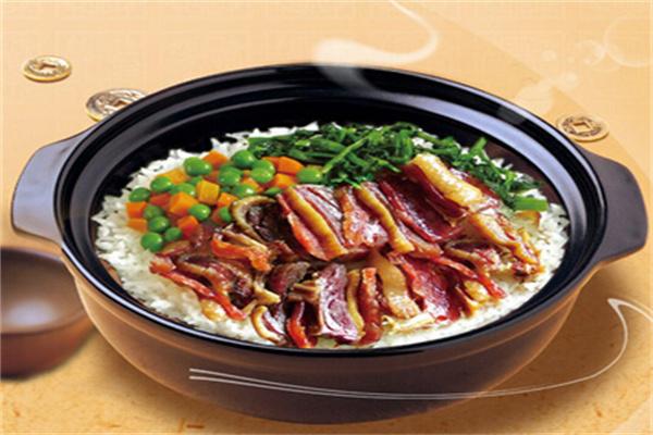 乐味滋煲仔饭加盟