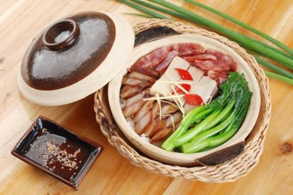 煲饱香煲仔饭加盟