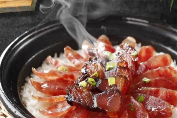 佰航主题煲仔饭
