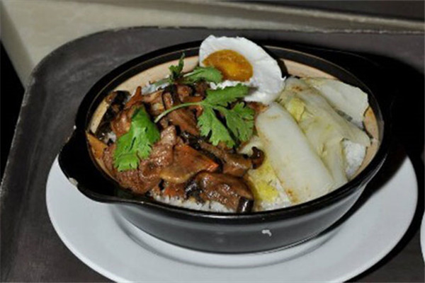 蟹一品煲仔饭