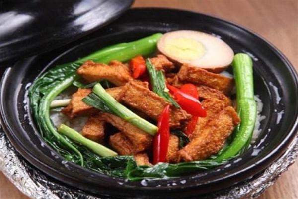 神奇煲仔饭加盟
