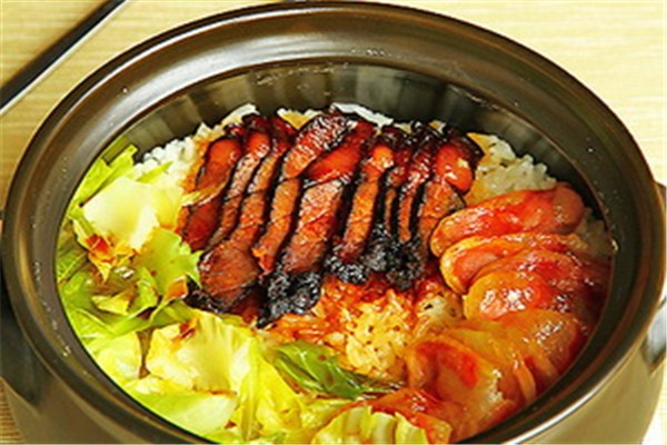 波记煲仔饭加盟