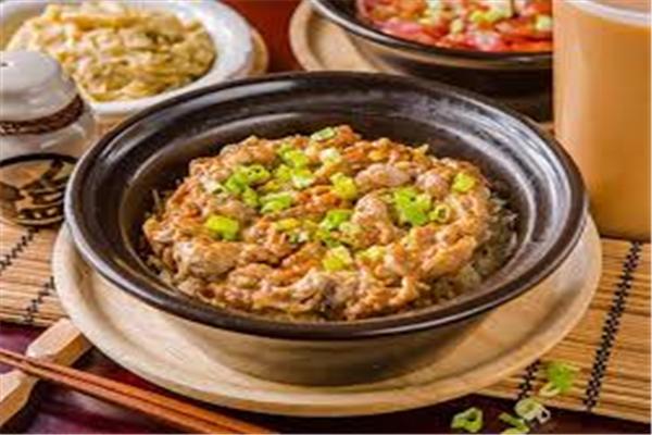 鲍香煲仔饭加盟