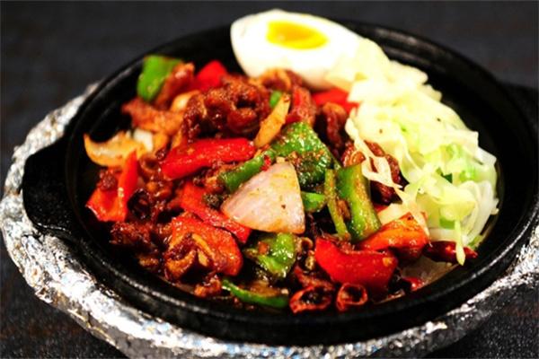 香米紫砂煲仔饭加盟