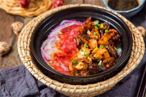 老何煲仔饭加盟