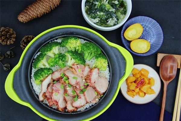 煲爷煲仔饭加盟