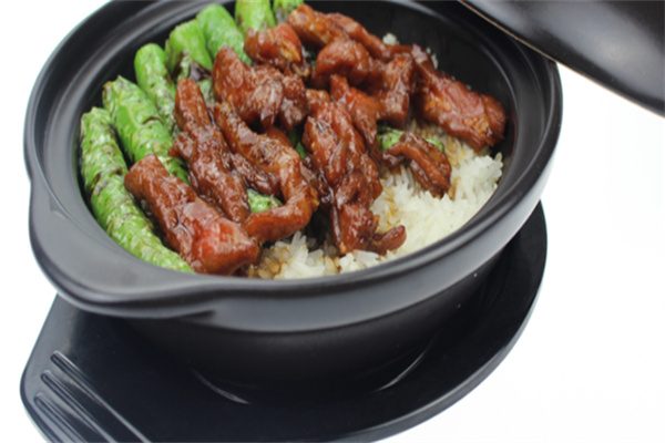 金田煲仔饭
