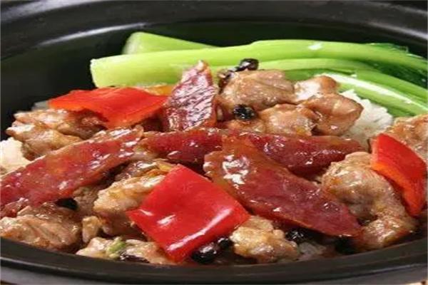 阿东煲仔饭