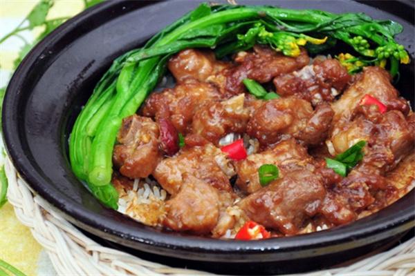 一品香煲仔饭蒸饭