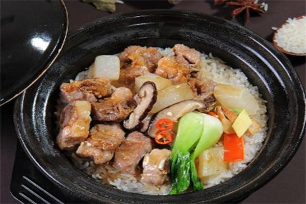 阿东煲仔饭