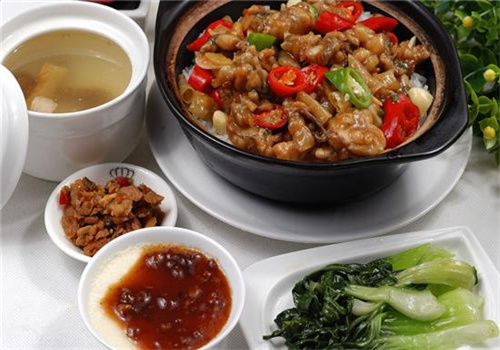 顺发湘菜煲仔饭
