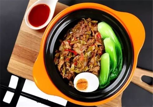 SUKA苏咔煲仔饭